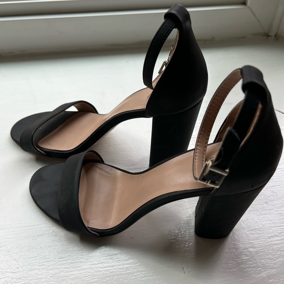 Black Heeled Sandals - Picture 2 of 2
